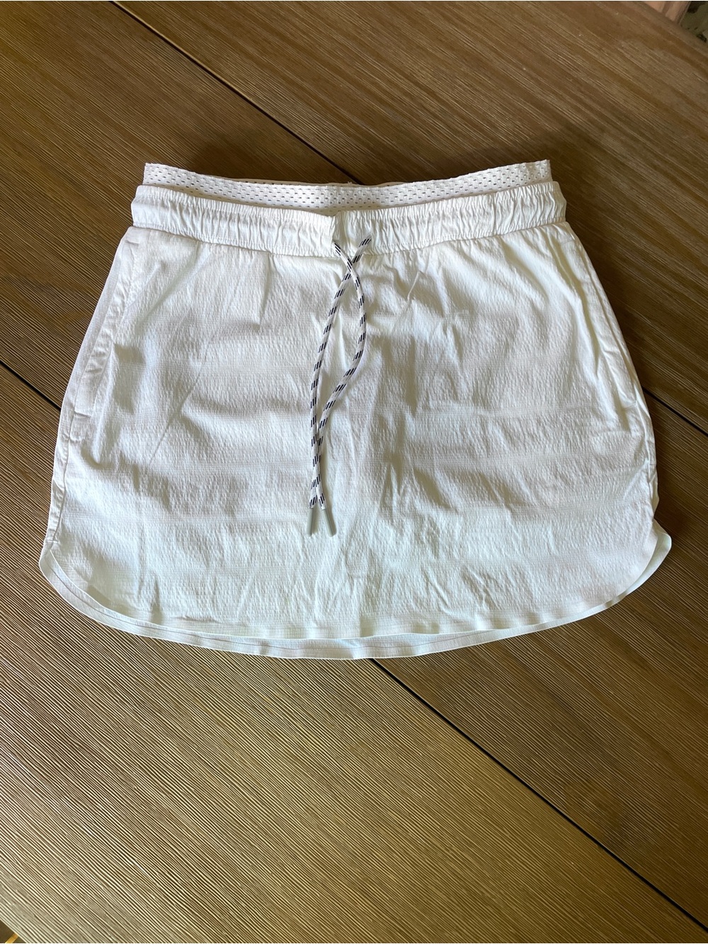 Athleta Crest Tennis Skort White